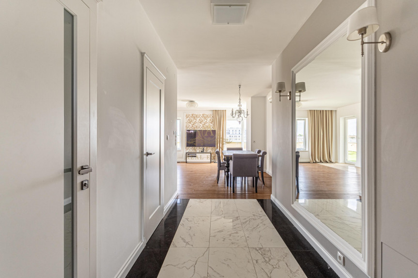 Warszawa, Mokotów, Wyględowska, Apartament z tarasem na osiedlu Marina Mokotów