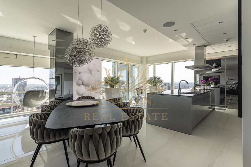 Warszawa, Śr&oacute;dmieście, Złota, Spectacular apartment with sunset view - Złota 44